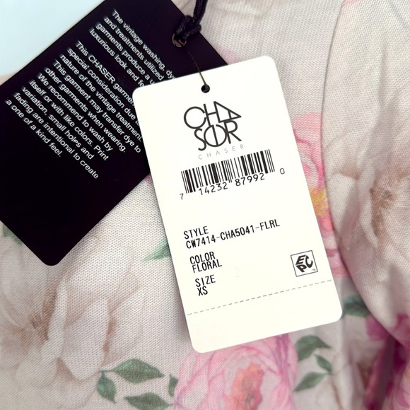 Chaser Pink Floral Print Scoop Neck Long Sleeve Knit Oversized Pullover Top XS - Picture 3 of 8